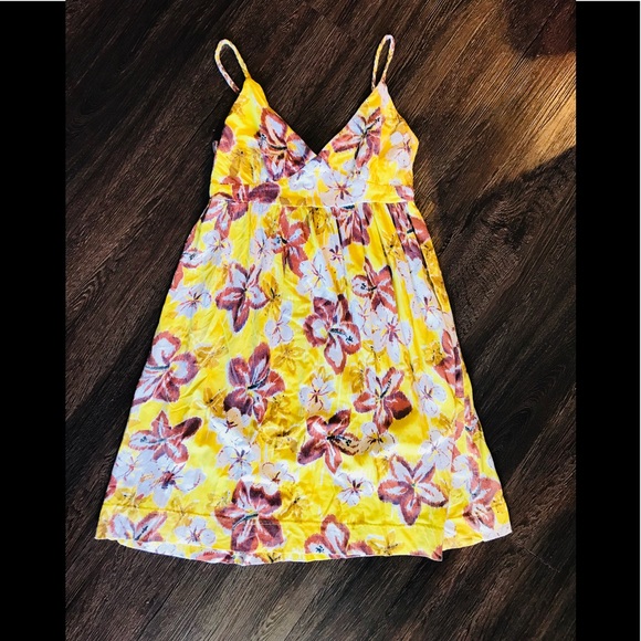 Dresses & Skirts - 🍾 Hawaii flower summer cotton dress s